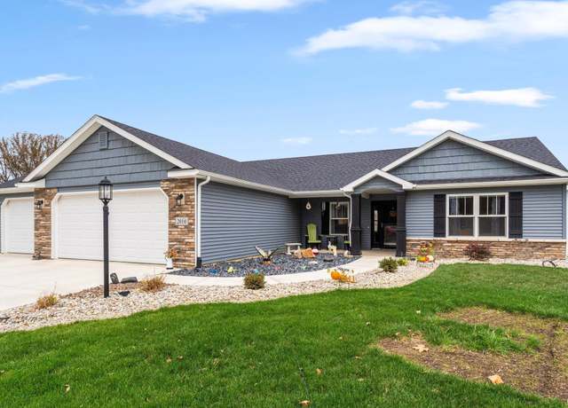 Property at 2010 Winesap Way, Kendallville, IN 46755, 3 beds, 2 baths