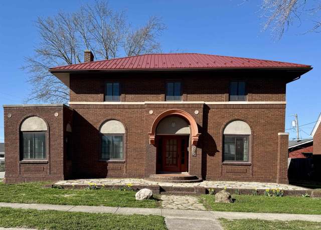 Property at 200 E Oak St, Washington, IN 47501, 4 beds, 3 baths
