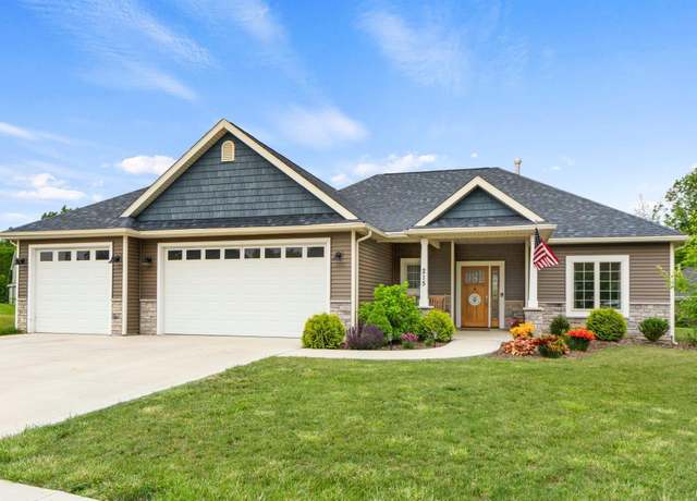 Property at 215 Mockingbird Ln, Warsaw, IN 46580, 3 beds, 2 baths
