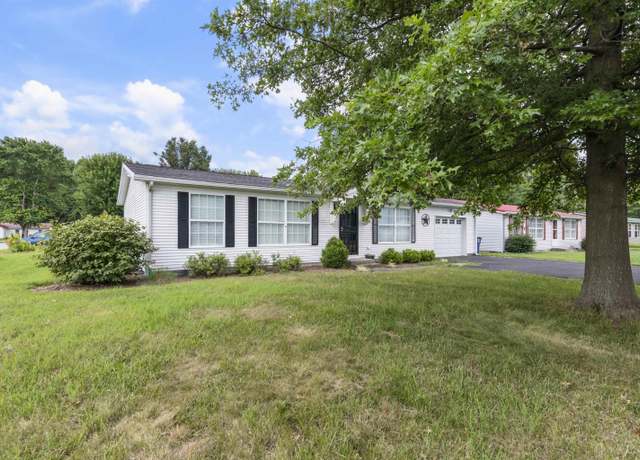 Property at 915 E Kentucky St, Princeton, IN 47670, 3 beds, 2 baths