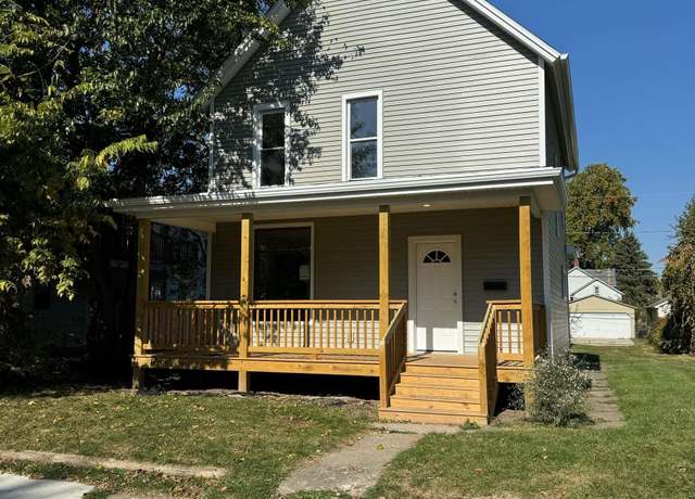 Property at 1117 Rivermet Ave, Fort Wayne, IN 46805, 3 beds, 1.5 baths