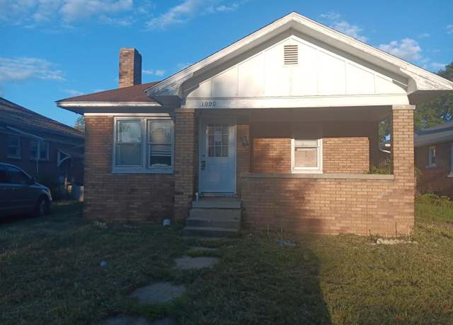Property at 1000 S 19th St, Terre Haute, IN 47802, 2 beds, 1 bath