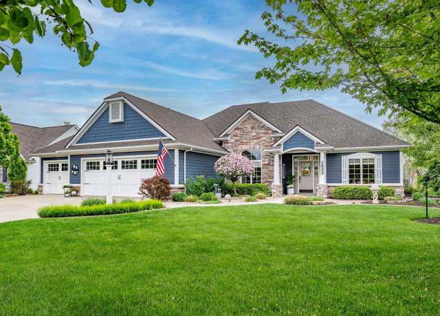 Property at 1433 Jacobs Dr, Fort Wayne, IN 46814, 3 beds, 2 baths