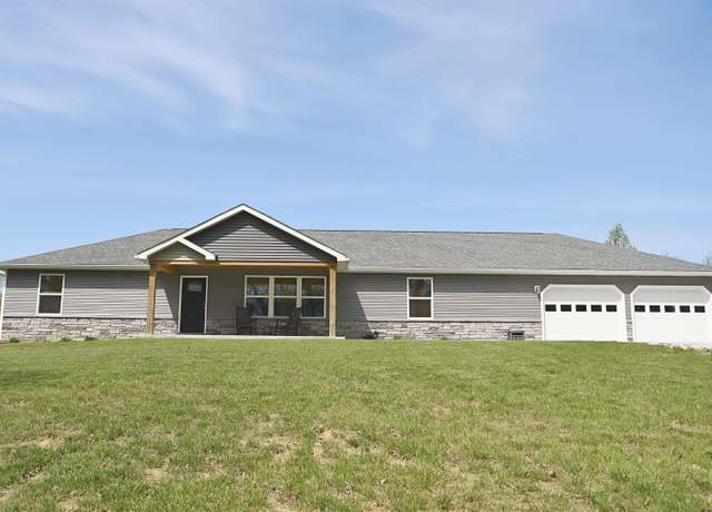 Property at 729 Thompson Ln, Mitchell, IN 47446, 3 beds, 2 baths