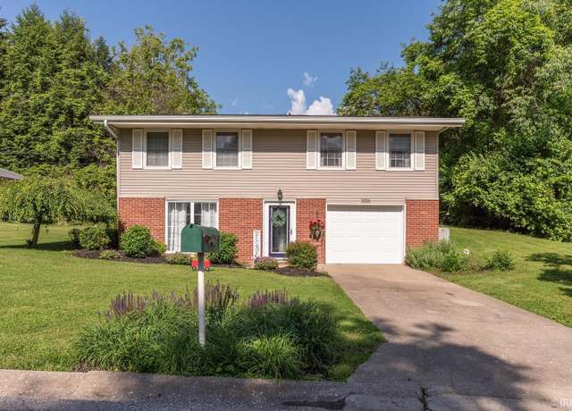 Property at 3231 N Valleyview Dr, Bloomington, IN 47404, 4 beds, 2 baths