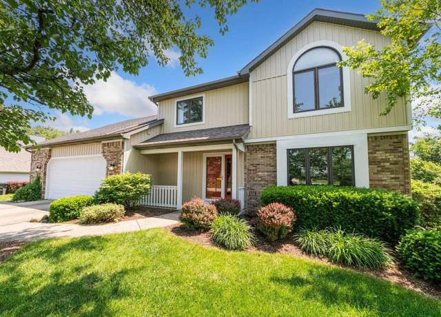 Property at 521 Glenmoor Dr, Fort Wayne, IN 46804, 4 beds, 2.5 baths