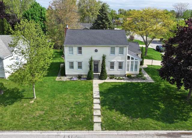 Property at 1012 Bowdoin Dr, Mishawaka, IN 46544, 3 beds, 2.5 baths