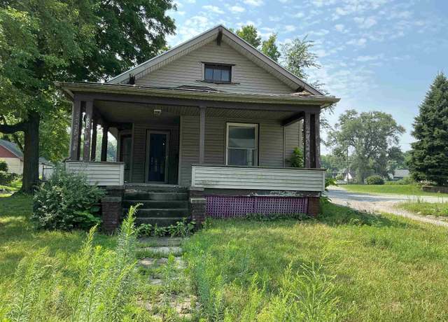 Property at 1334 Lincoln Way, South Bend, IN 46613, 2 beds, 1 bath