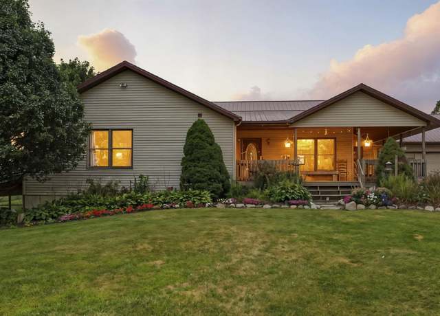 Property at 3217 E 700 N, Fremont, IN 46737, 5 beds, 3 baths