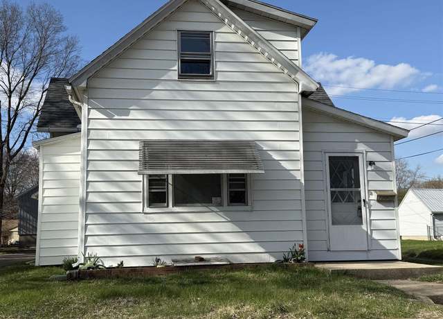 Property at 1212 W Melbourne Ave, Logansport, IN 46947, 3 beds, 1.5 baths
