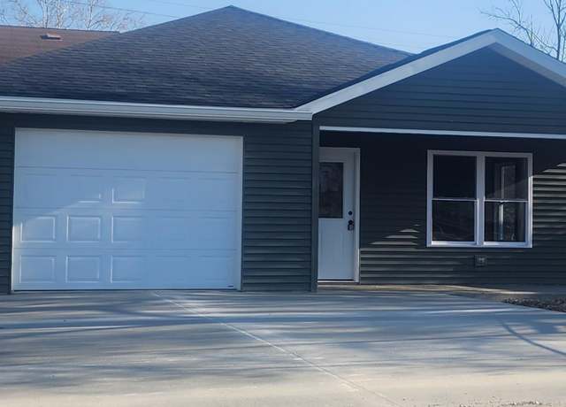 Property at 312 E 4th St, Bicknell, IN 47512, 2 beds, 2 baths