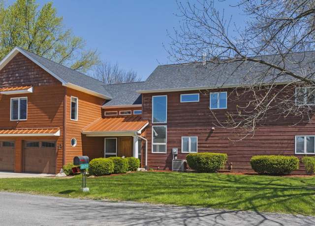 Property at 0575 E 635 S, Wolcottville, IN 46795, 4 beds, 4 baths