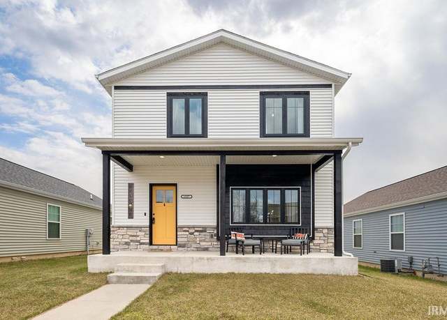 Property at 1527 Troyer Trl, Mishawaka, IN 46545, 4 beds, 3.5 baths