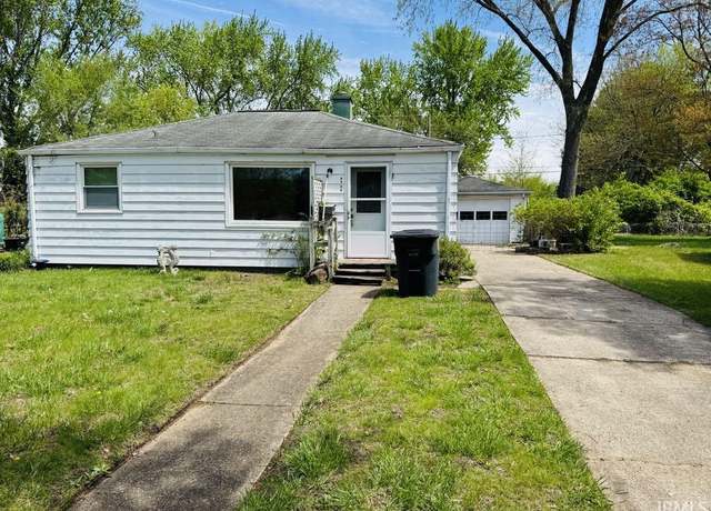 Property at 1229 Joyce Dr, South Bend, IN 46616, 2 beds, 1 bath