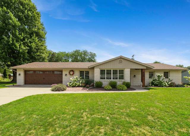 Property at 415 Duryea Dr, Auburn, IN 46706, 3 beds, 2.5 baths