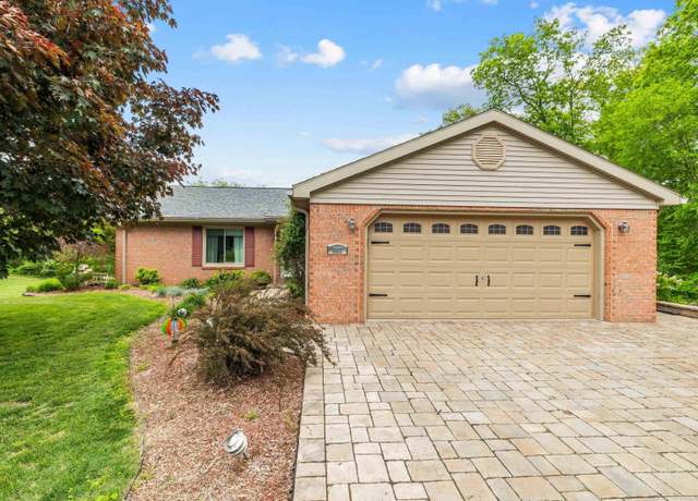 Property at 697 W Melchoir Dr S, Santa Claus, IN 47579, 3 beds, 2.5 baths