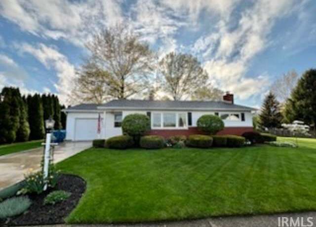Property at 629 Morningside Dr, Bremen, IN 46506, 3 beds, 1.5 baths