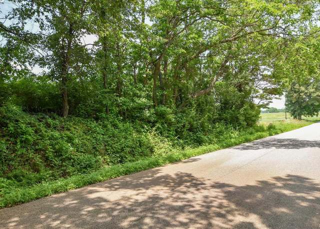 Property at 5300 W Schneider Rd, Newburgh, IN 47630