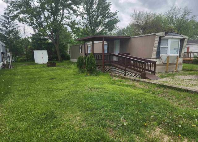 Property at 819 Greenbriar Dr, Hartford City, IN 47348, 2 beds, 1 bath