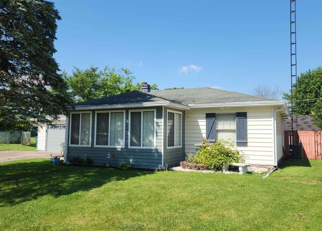 Property at 2101 E Grace Ct, Muncie, IN 47302, 3 beds, 1 bath