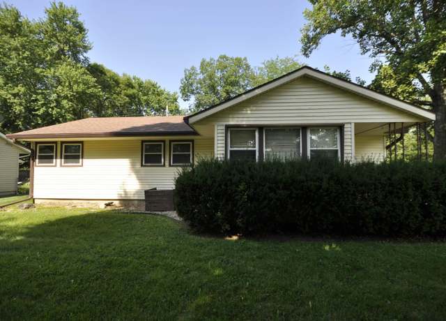 Property at 309 N Taft Rd, Muncie, IN 47304, 3 beds, 1.5 baths