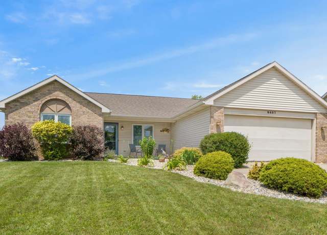 Property at 8407 Medallion Run, Fort Wayne, IN 46825, 3 beds, 2 baths