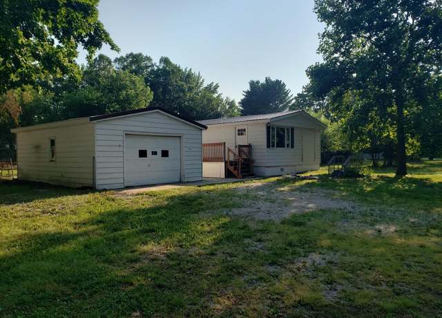 Property at 4341 E Cherry Dr, Monticello, IN 47960, 3 beds, 1 bath