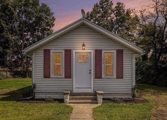 Property at 1028 Denver St, Elkhart, IN 46516, 2 beds, 1 bath