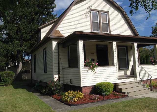 Property at 3025 Holton Ave, Fort Wayne, IN 46806, 3 beds, 1 bath