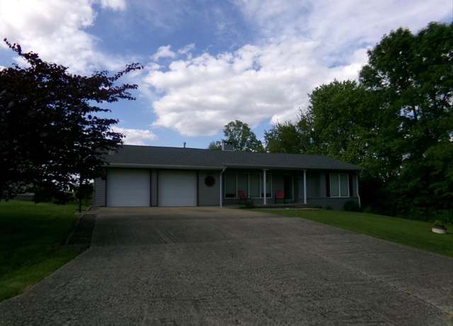 Property at 226 E Second St, Oakland City, IN 47660, 3 beds, 1.5 baths