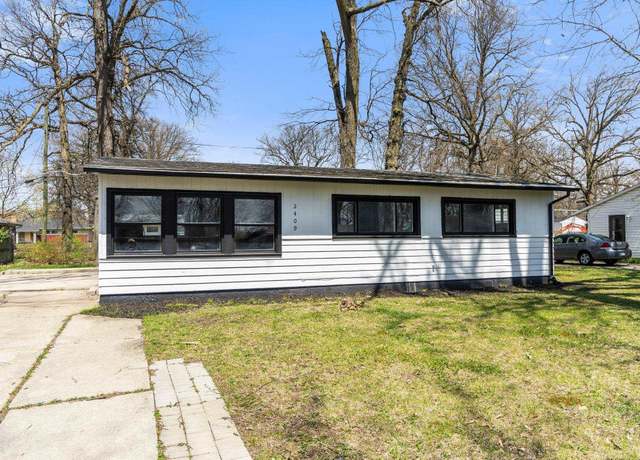 Property at 2409 Drexel Ave, Fort Wayne, IN 46806, 3 beds, 1 bath
