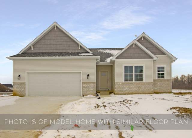 Property at 6817 Jacktown Dr, South Bend, IN 46614, 3 beds, 2 baths