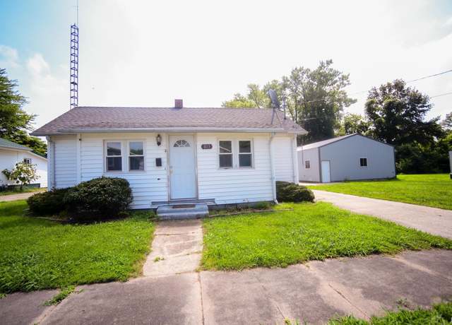 Property at 813 N Charles St, Bicknell, IN 47512, 2 beds, 1 bath
