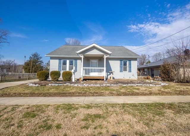 Property at 2123 Park Ave, Bedford, IN 47421, 3 beds, 2 baths