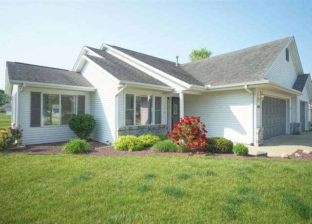 Property at 2132 Red Squirrel Ct, Warsaw, IN 46582, 2 beds, 2 baths