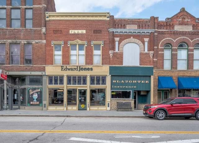 Property at 103 B N Main St, Farmland, IN 47340, 3 beds, 3 baths