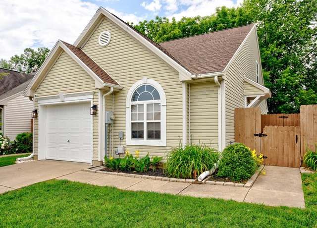 Property at 5815 River Walk Cir, Newburgh, IN 47630, 3 beds, 2 baths