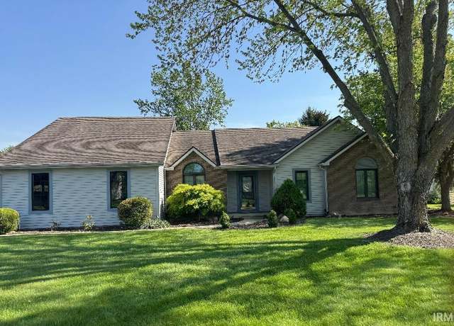 Property at 928 Willowind Trl, Fort Wayne, IN 46845, 4 beds, 4.5 baths