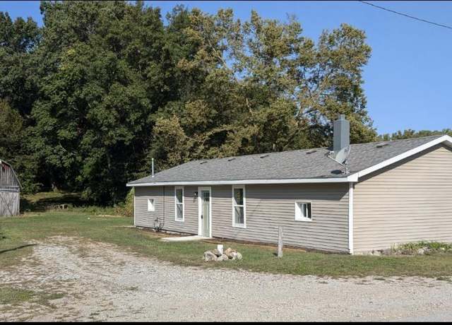 Property at 1435 State Road 23 Rd, Knox, IN 46534, 3 beds, 1 bath
