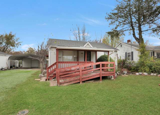 Property at 304 E Lincoln Ave, Chandler, IN 47610, 2 beds, 1 bath