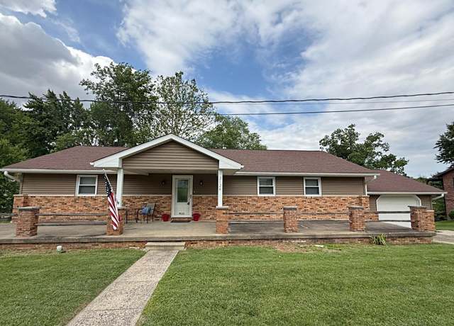 Property at 2124 Lakeview Dr, Washington, IN 47501, 3 beds, 3 baths