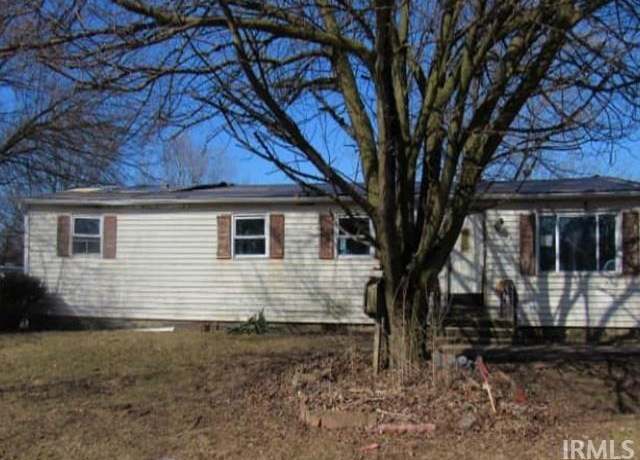 Property at 326 W Church St, Argos, IN 46501, 4 beds, 2 baths