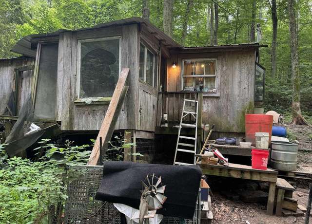 Property at 9314 W County Road 750 Rd S, French Lick, IN 47432, 2 beds, 1 bath