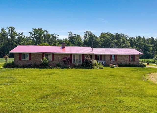 Property at 15403 Thiele Rd, Fort Wayne, IN 46819, 3 beds, 2 baths