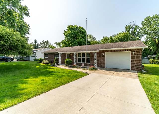 Property at 705 W Spring St, Fremont, IN 46737, 3 beds, 1 bath