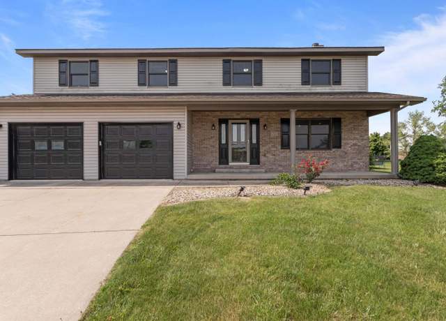 Property at 712 Carter Ct, Kokomo, IN 46901, 5 beds, 3 baths