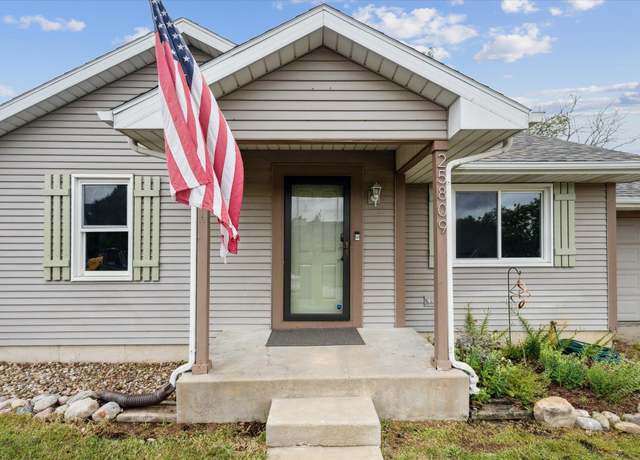 Property at 25809 Grey Fox Trl, South Bend, IN 46628, 4 beds, 3 baths