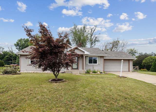 Property at 25809 Grey Fox Trl, South Bend, IN 46628, 4 beds, 3 baths