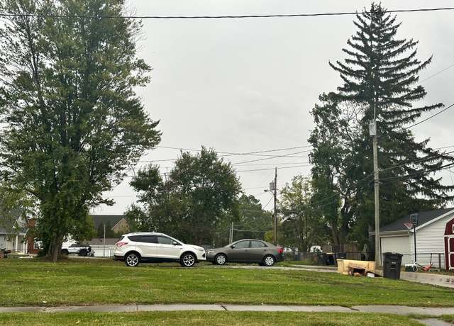 Property at 1111 & 1115 S Hanna St, Fort Wayne, IN 46802