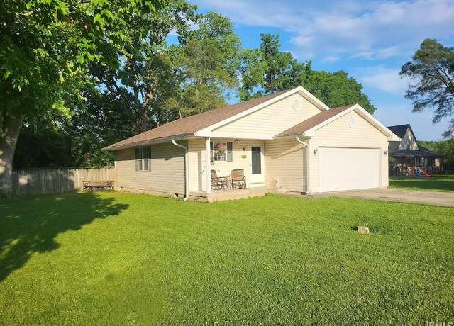 Property at 1618 S Kingston Dr, Muncie, IN 47304, 3 beds, 2 baths